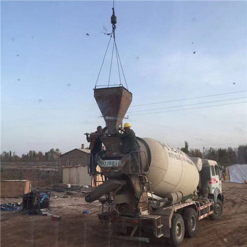 桓台县“精准瞄准”—— 吊车的 “定位导航” 技术